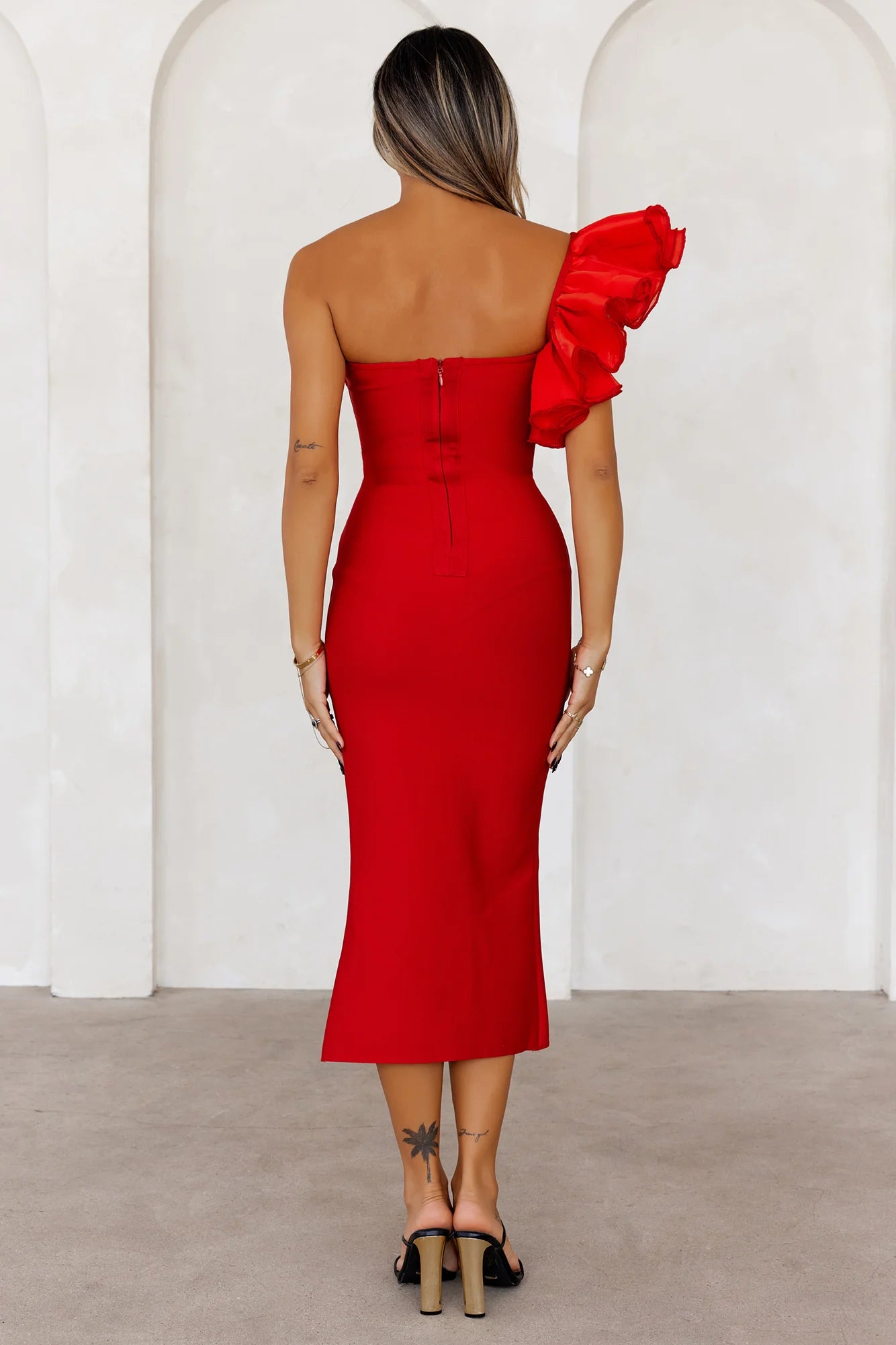 Leading Lights One Shoulder Bandage Midi Dress Red