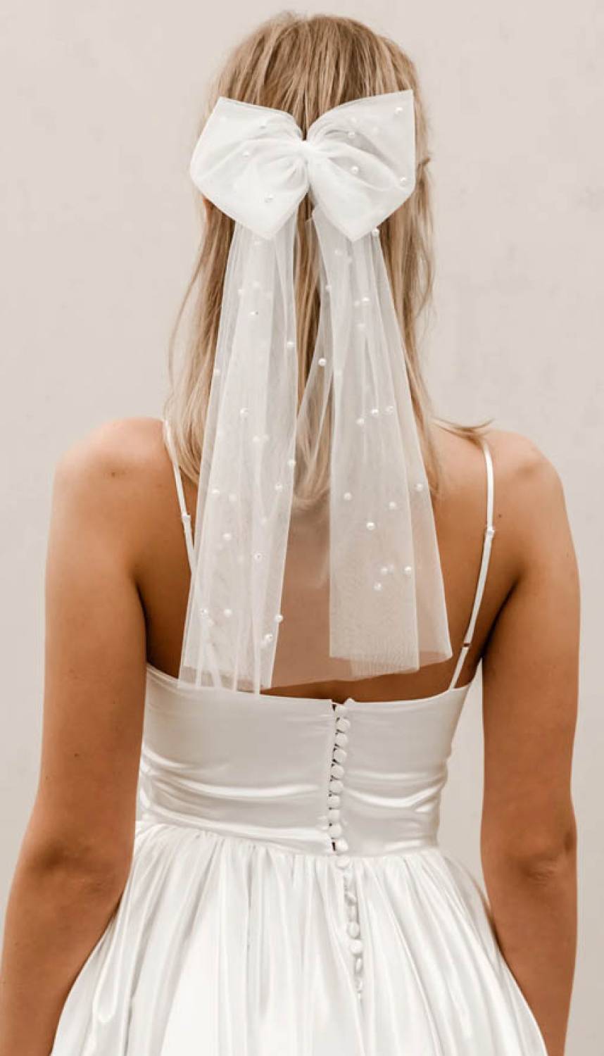 Pearl Bow