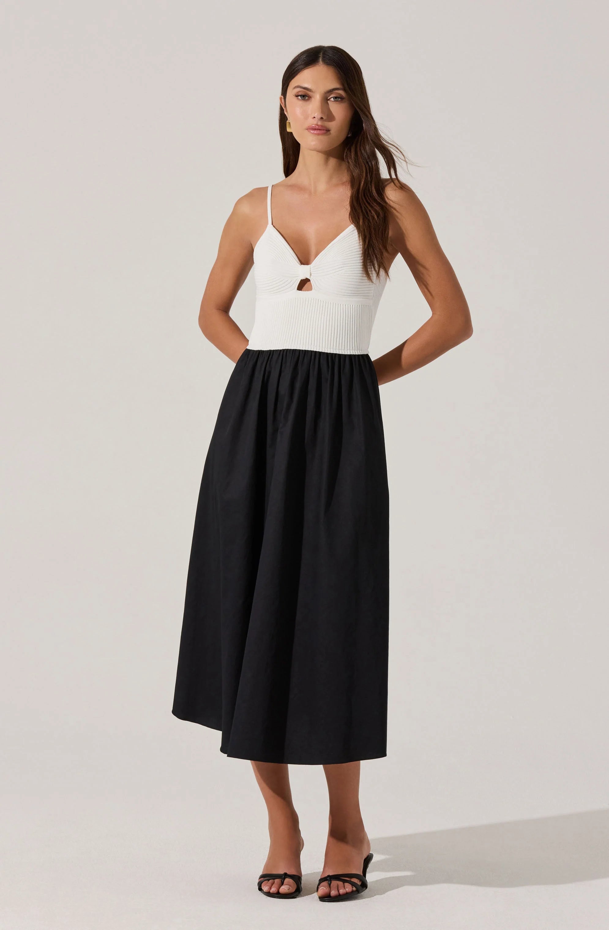 Contrast Mixed Media Midi Dress