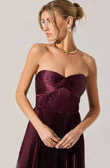 Ascella Sweetheart Pleated Midi Dress